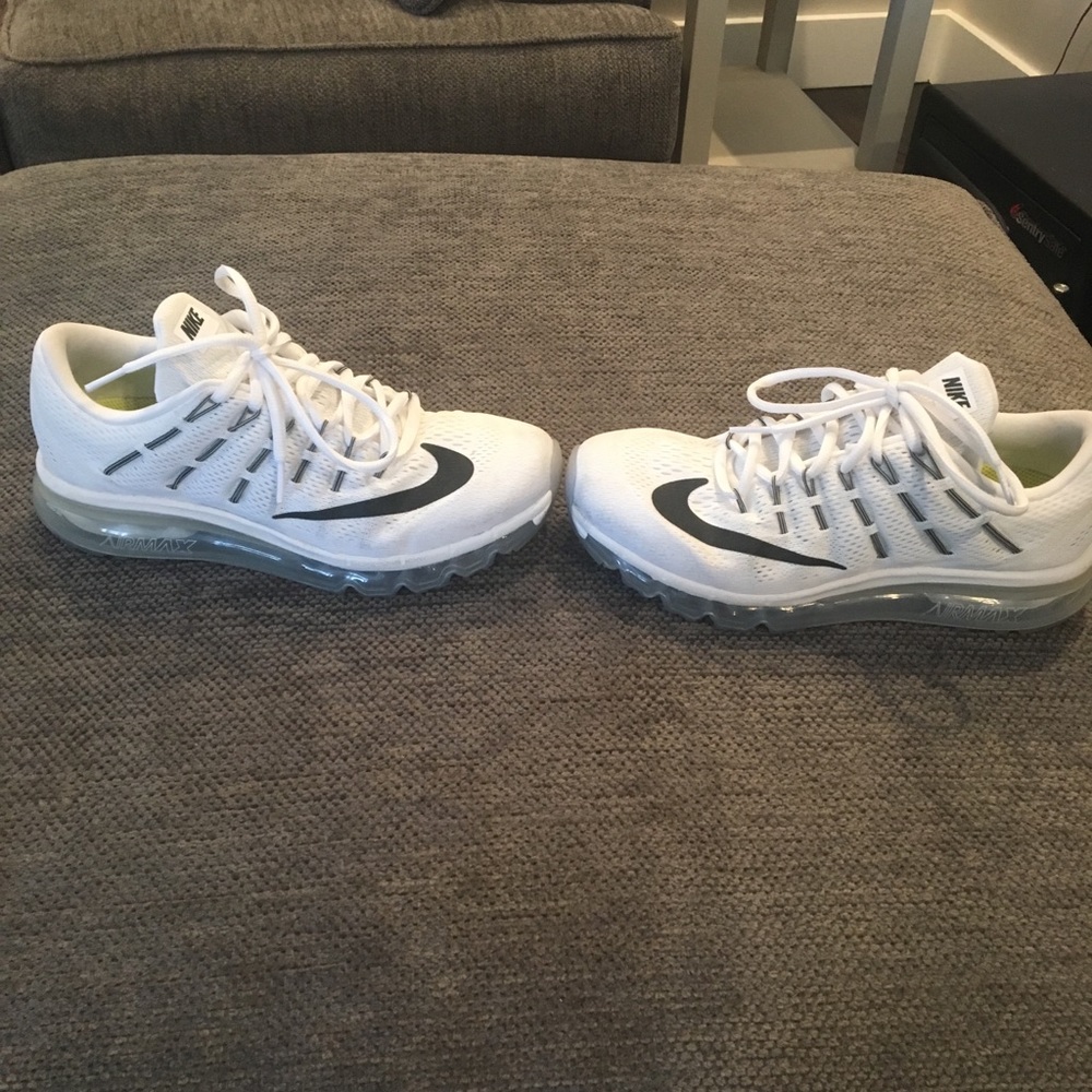 Women’s Nike air max 2016
